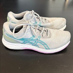 ASICS Women's Light Gray and Teal Athletic Shoes